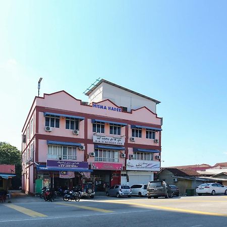 קוטה בארו Oyo 89755 D&D Budget Inn מראה חיצוני תמונה