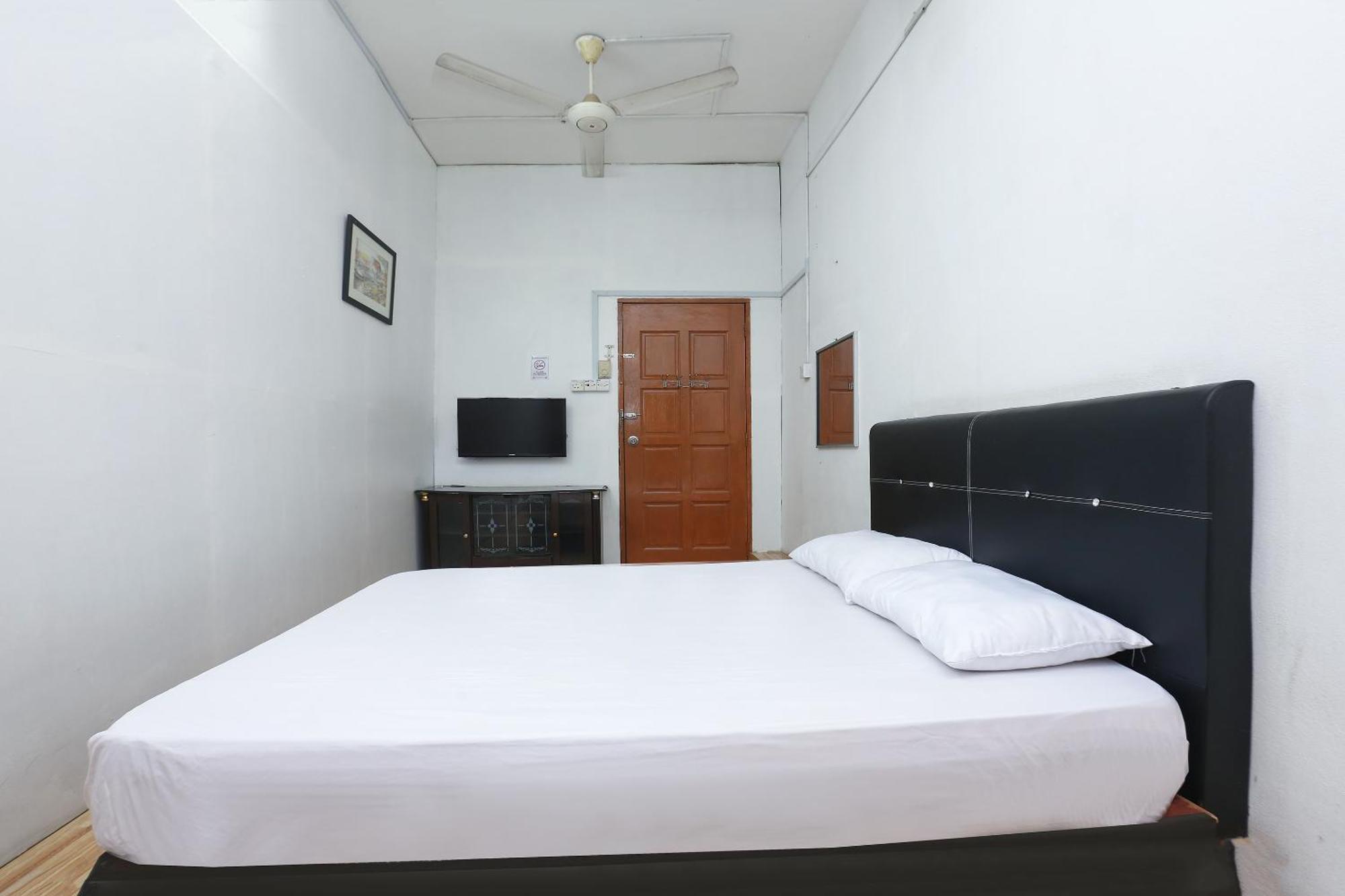 קוטה בארו Oyo 89755 D&D Budget Inn מראה חיצוני תמונה