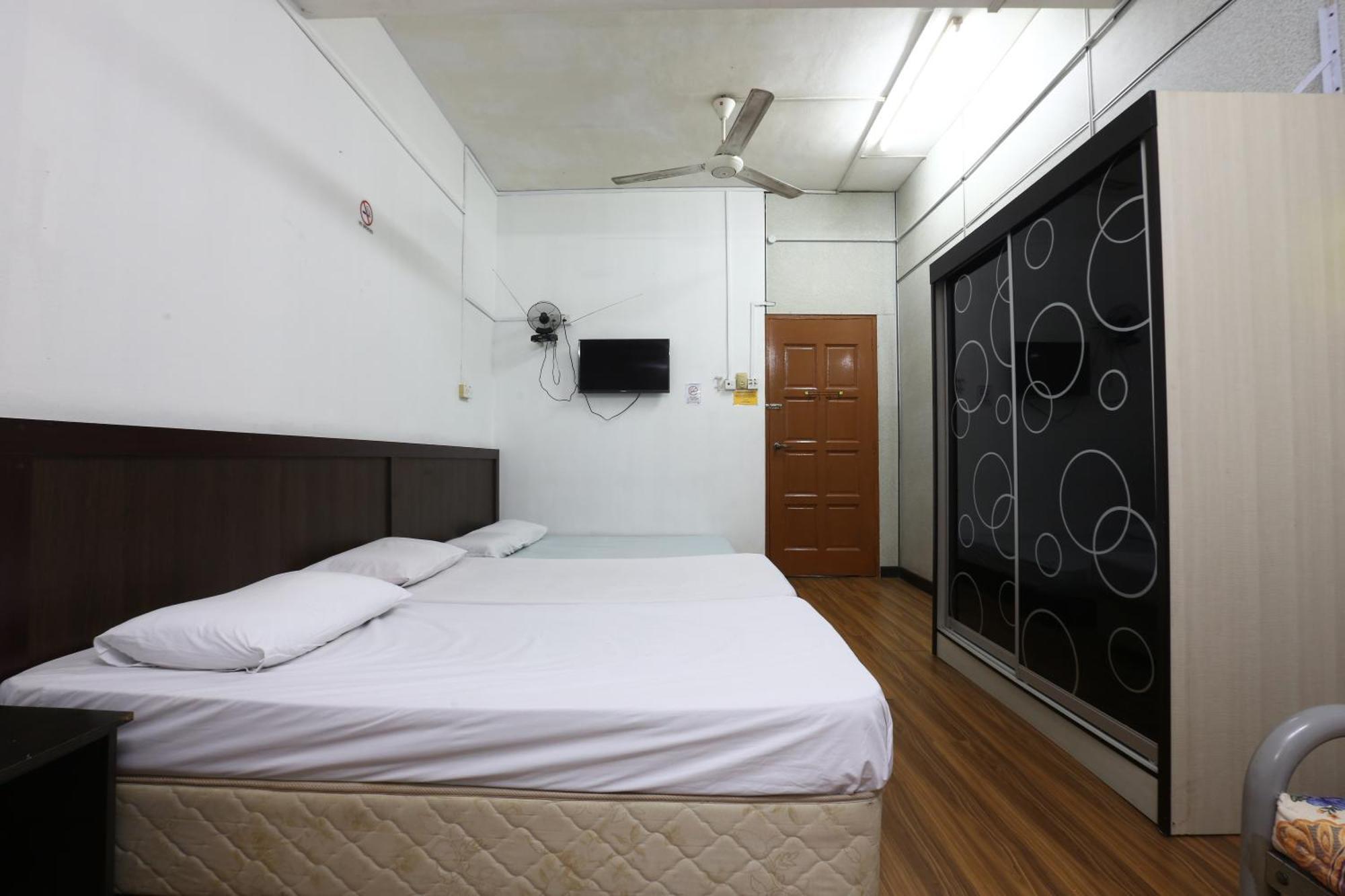 קוטה בארו Oyo 89755 D&D Budget Inn מראה חיצוני תמונה