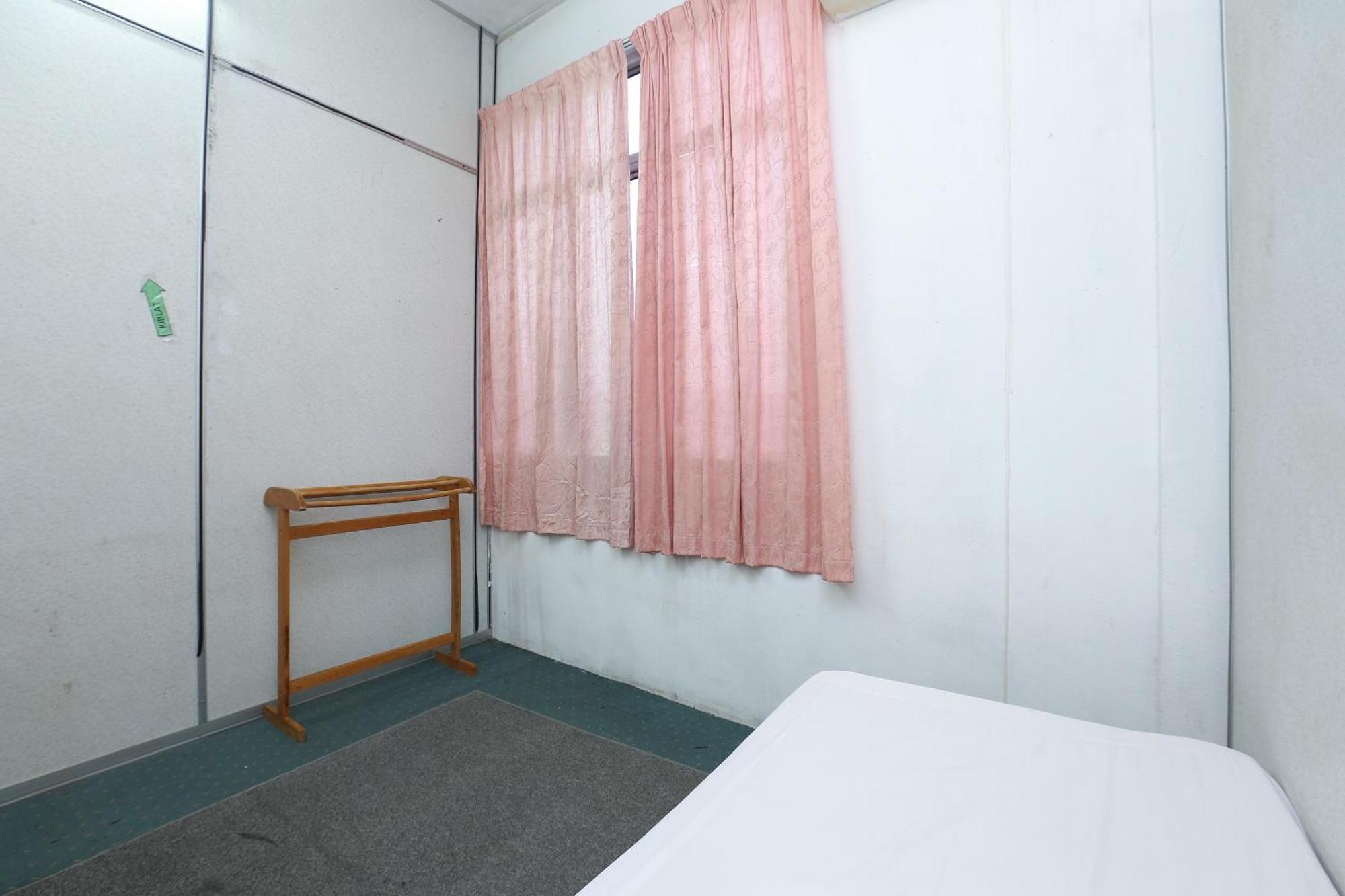 קוטה בארו Oyo 89755 D&D Budget Inn מראה חיצוני תמונה