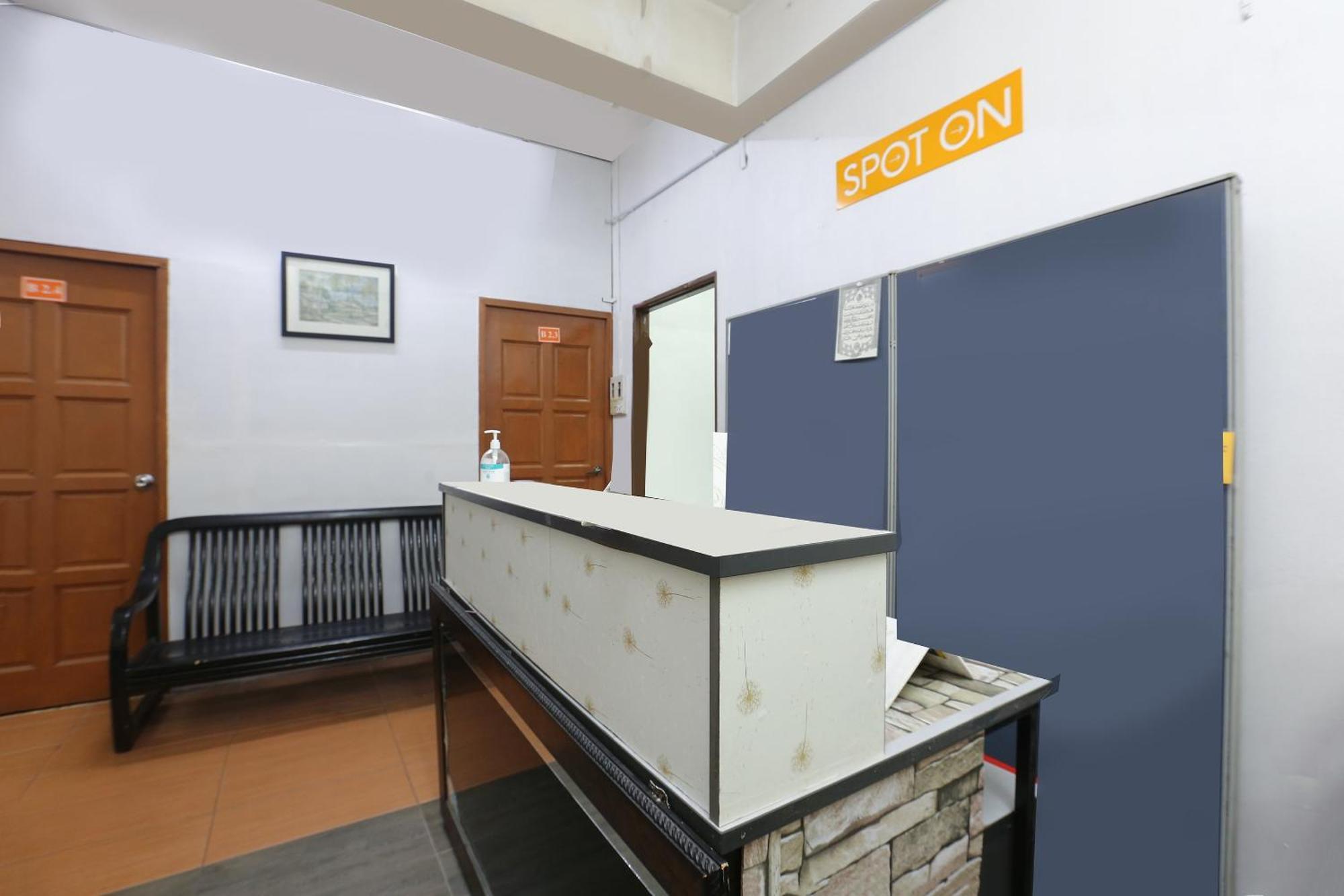 קוטה בארו Oyo 89755 D&D Budget Inn מראה חיצוני תמונה