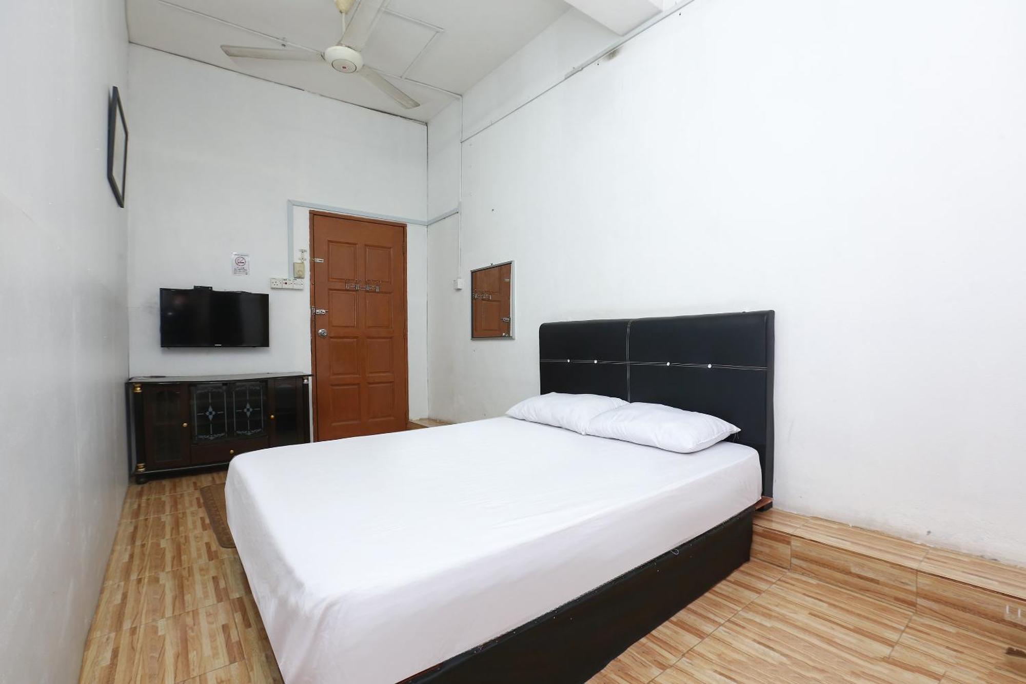 קוטה בארו Oyo 89755 D&D Budget Inn מראה חיצוני תמונה